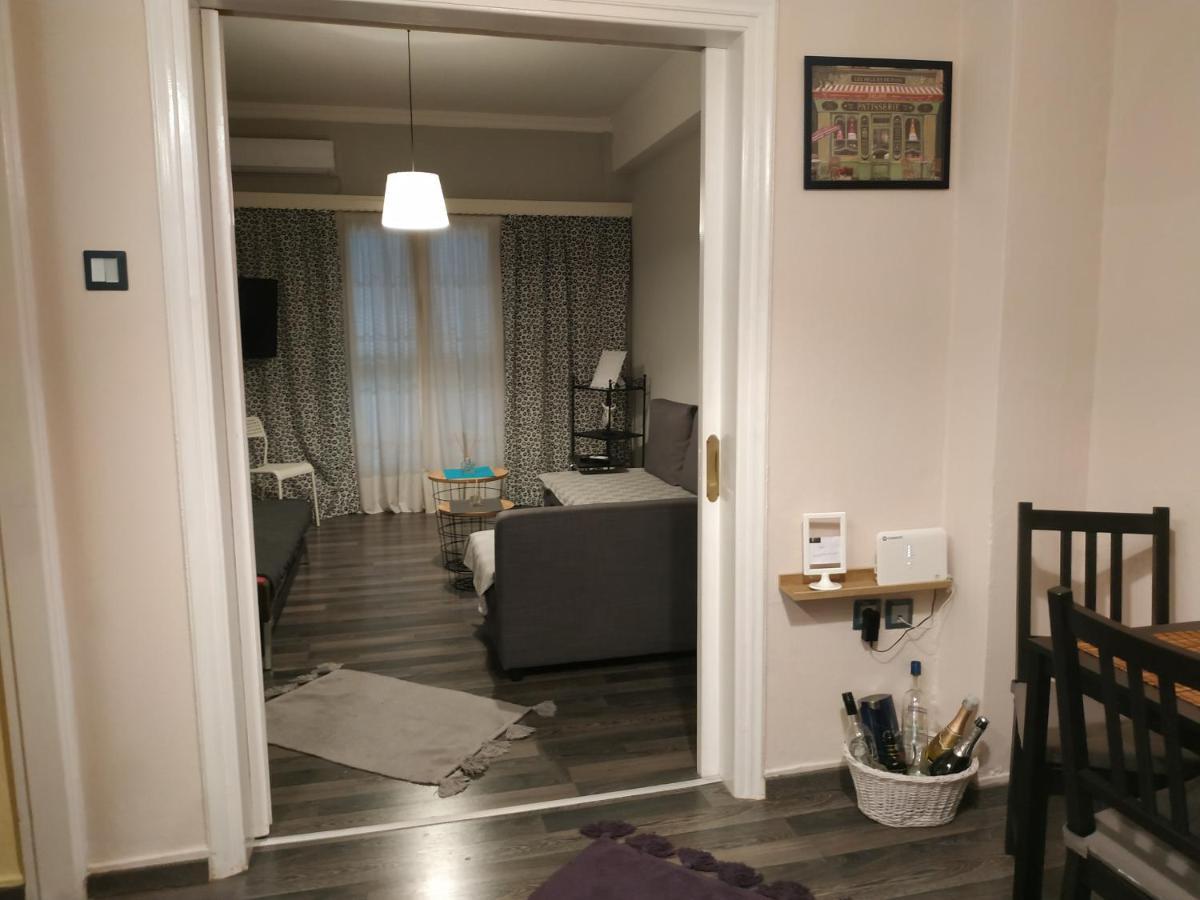 Cozy Apartment Near Metro Station Agia Marina Atena Exterior foto
