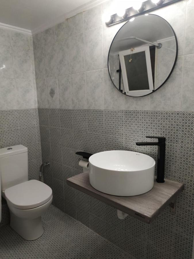 Cozy Apartment Near Metro Station Agia Marina Atena Exterior foto