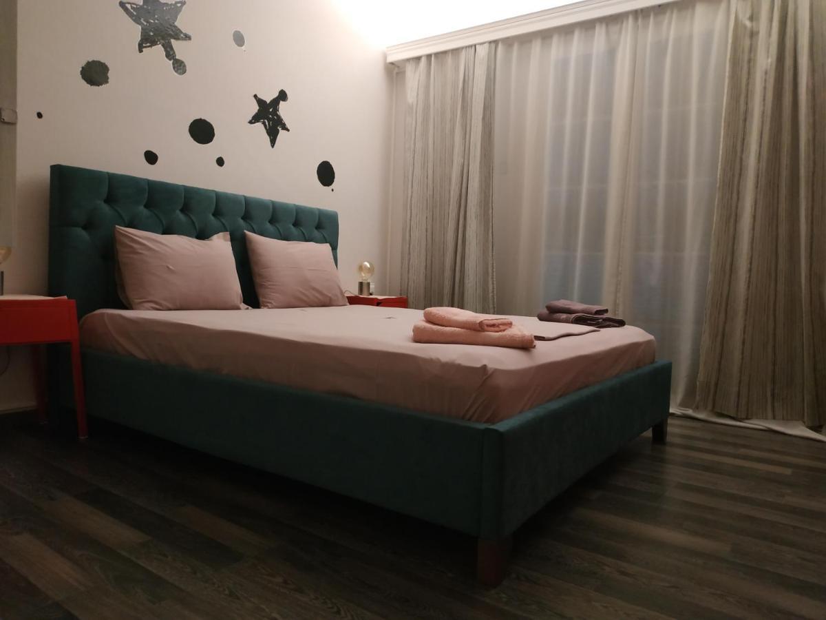 Cozy Apartment Near Metro Station Agia Marina Atena Exterior foto